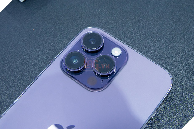 Trên tay nhanh iPhone 14 Pro Max đầu tiên ở Việt Nam: Màu tím mộng mơ, Dynamic Island siêu xịn sò 21
