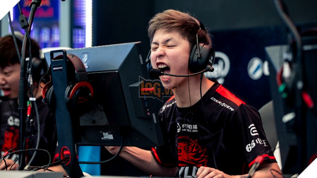 anh trai forsaken chuyển sang thi dấu Valorant chuyên nghiệp 1