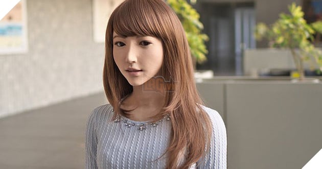 Erica, robot hình người được dạy "cười đúng lúc" như con người 