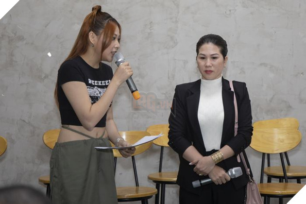 Phỏng vấn mẹ tuyển thủ Style: Chỉ cần con thích, con vui thì chị sẽ ủng hộ con 