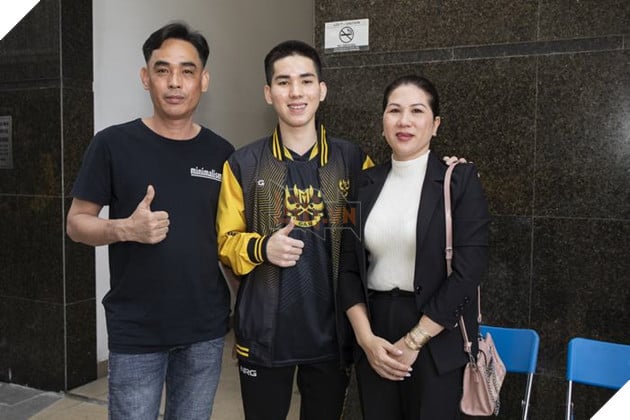 Phỏng vấn mẹ tuyển thủ Style: Chỉ cần con thích, con vui thì chị sẽ ủng hộ con  4