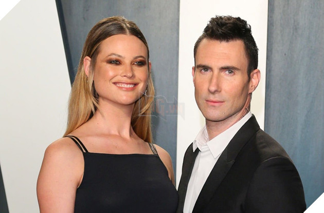 Nguyên nhân vì sao mà chuyện ngoại tình của Adam Levine lại trở thành meme hot trên MXH?