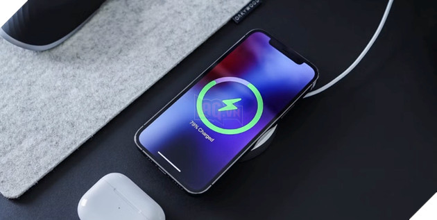 Có nên bán iPhone 13 để lên đời iPhone 14 không? 