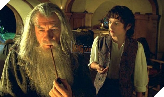 The Lord of the Rings đã thu nhỏ người Hobbit như thế nào mà gần như không dùng đến CGI? 2