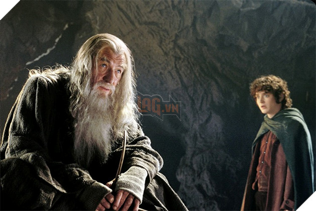 The Lord of the Rings đã thu nhỏ người Hobbit như thế nào mà gần như không dùng đến CGI? 4