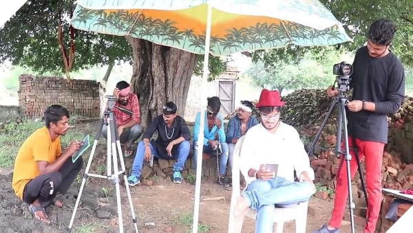 Làng Tulsi, nơi có khoảng 30% người dân bỏ nghề trồng trọt để làm YouTuber