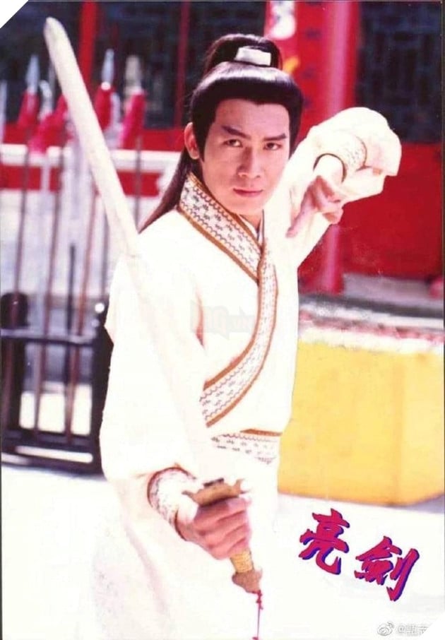 nam diễn viên Triển Chiêu nghèo nhất màn ảnh hoa ngũ