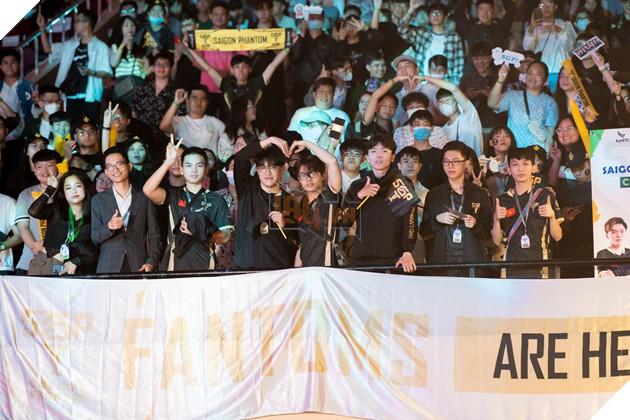 Lội ngược dòng không tưởng sau 7 ván đấu, Saigon Phantom lần thứ 3 liên tiếp lên ngôi vô địch ĐTDV Mùa Đông 2022 và giành 1,8 tỷ đồng tiền thưởng 4