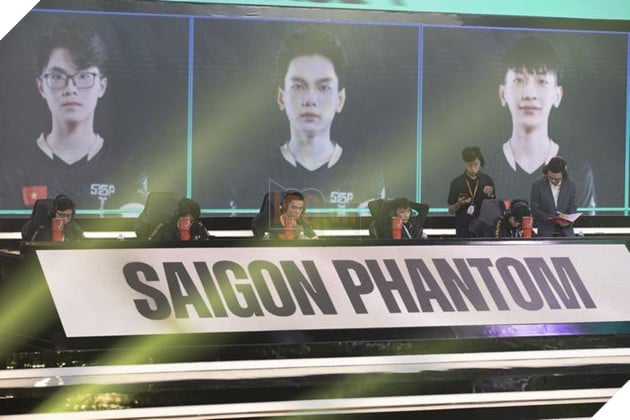 Saigon Phantom lật kèo không tưởng trong ngày trở lại ĐTDV Mùa Đông 2022 2