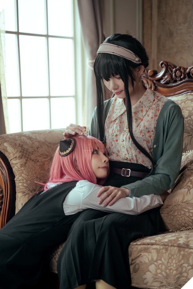 cosplay spy x family