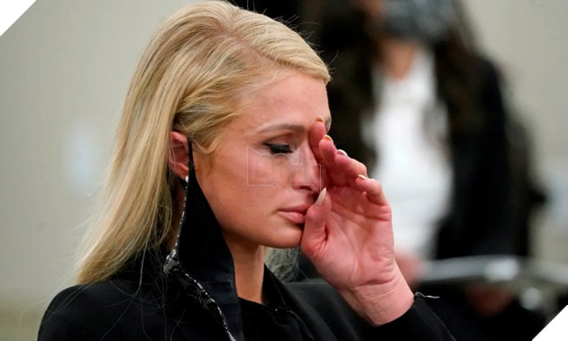 Ngôi sao Hollywood Paris Hilton hé lộ quá khứ đen tối bị lạm dụng  2