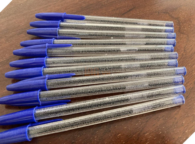 Chiến thuật "quay cóp" out trình mang của sinh viên Luật, khiến giáo viên phải nể phục