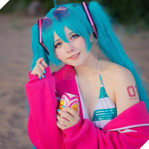 Twittard cáo buộc Hatsune Miku nước Nga là đang chiếm đoạt văn hóa 3