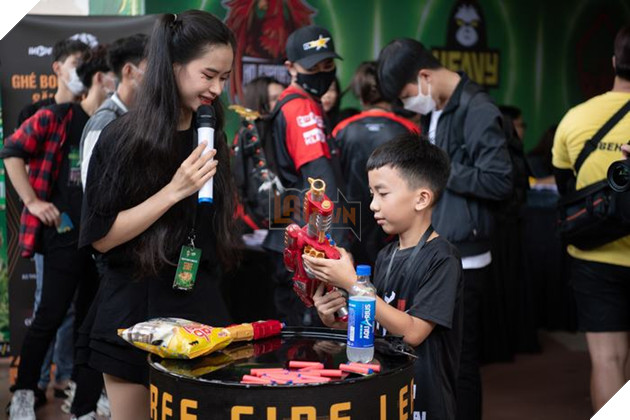 Cộng đồng Free Fire háo hức tham gia Chung kết Yomost VFL Summer 2022 13