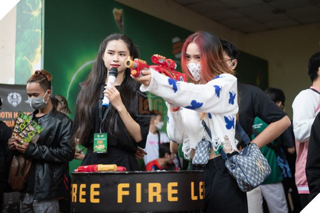 Cộng đồng Free Fire háo hức tham gia Chung kết Yomost VFL Summer 2022 24