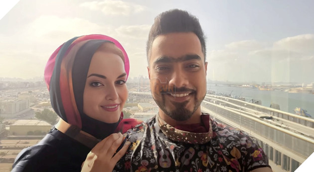 Một designer tạo ra hàng chục bạn gái "ảo" bằng AI để họ hàng bớt thắc mắc chuyện tình yêu