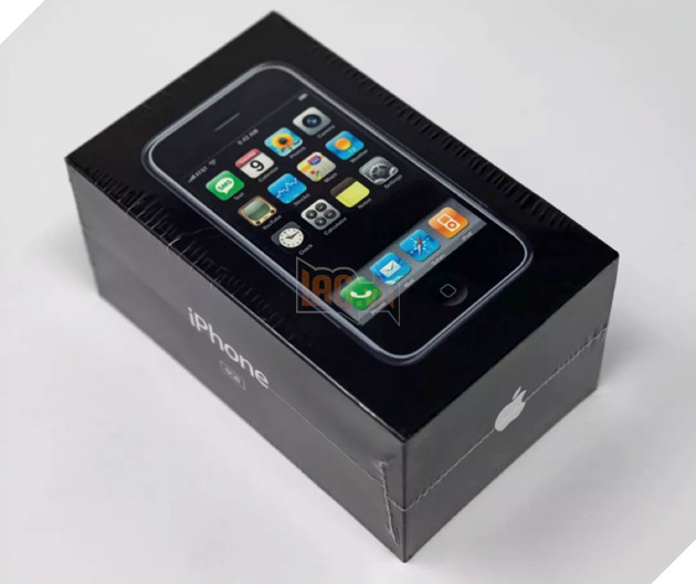 Chiếc iPhone đời đầu "nguyên seal" được bán với giá gần 1 tỷ đồng trong phiên đấu giá