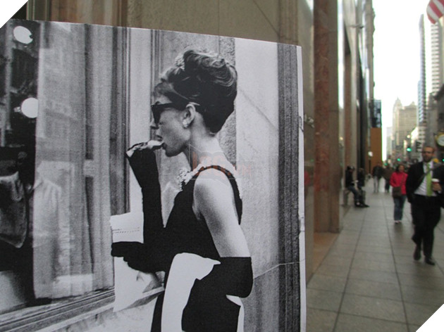 Bộ ảnh thú vị tái hiện những khung cảnh đời thật từng xuất hiện trong các bom tấn Hollywood Phần 1  4