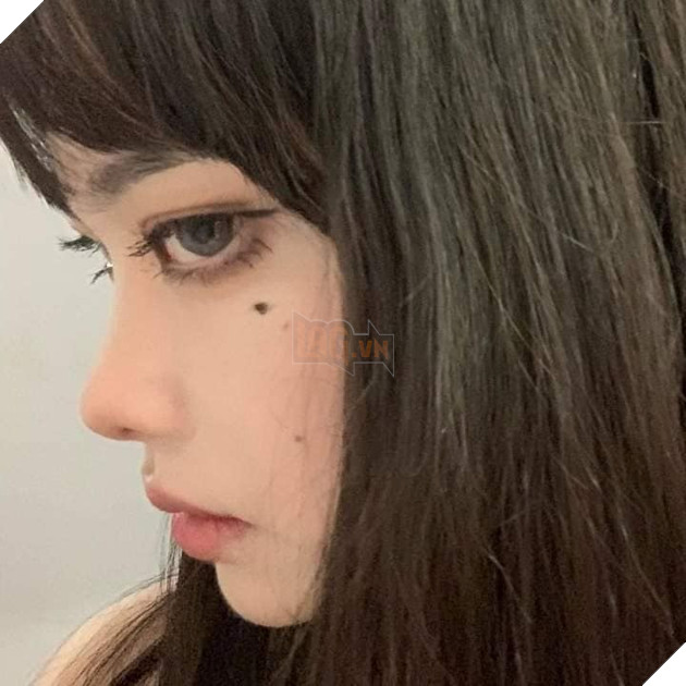 Ngỡ ngàng trước bộ ảnh cosplay Tomie đời thực  5