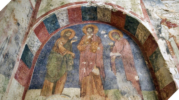 Vị trí mộ của Ông già Noel được tìm thấy tại một nhà thờ Thổ Nhĩ Kỳ