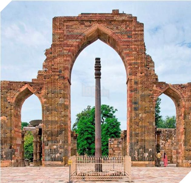 Bí ẩn cột sắt thép không gỉ 1.600 năm tuổi được hé lộ