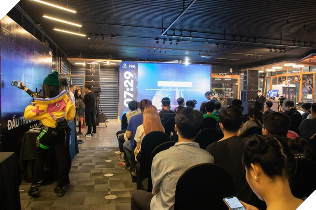 Ngập tràn quà tặng tại sự kiện Chung kết tổng Đấu trường Máy tính 2022