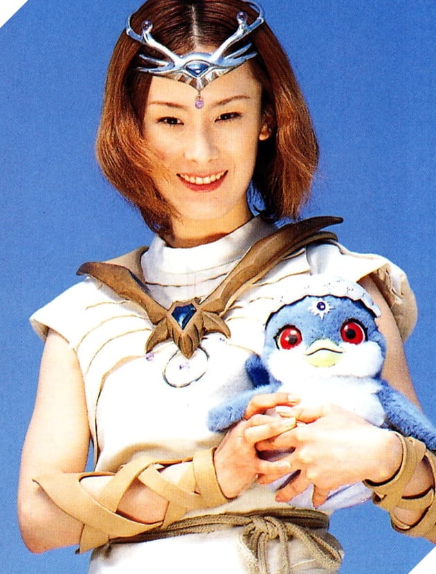 Giữa Gao Trắng và Tetomu, ai mới là đóa hồng được người hâm mộ yêu thích nhất?