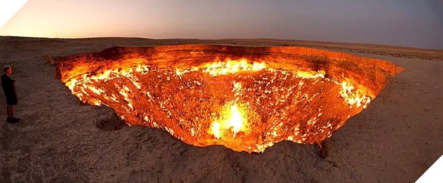 Bí mật về "Cổng địa ngục", miệng núi lửa hơn 50 năm không bao giờ ngừng cháy
