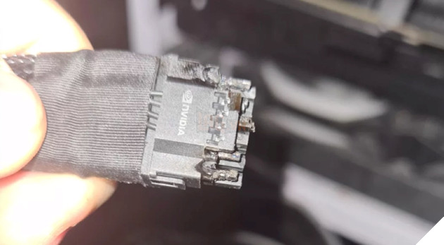 Sự cố cháy đầu nối nguồn trên GeForce RTX 4090 vẫn chưa được giải quyết