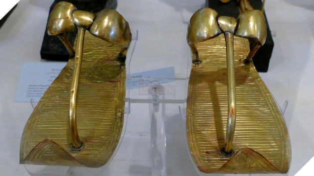 Bên trong lăng mộ Tutankhamun - vị pharaoh Ai Cập cổ đại có gì? 
