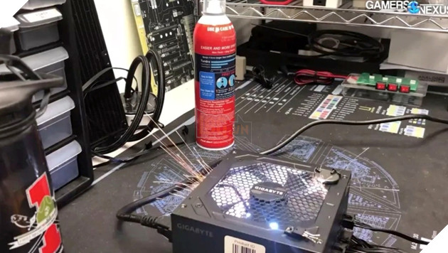 Người mua khóc ròng khi đặt hàng mua RTX 4090 nhưng chỉ nhận được hai cục tạ  2