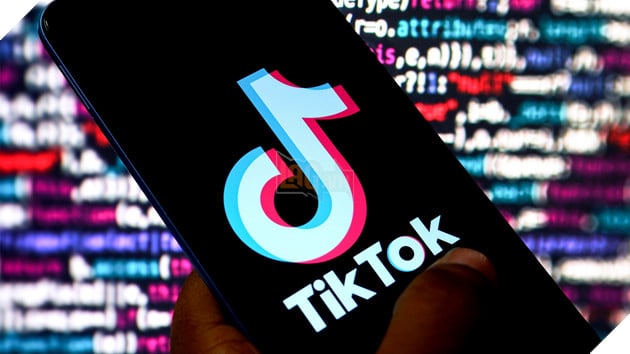 Cựu nhân viên kiểm duyệt tố TikTok có môi trường làm việc khắc nghiệt