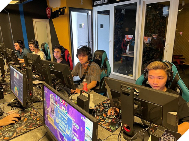 Đấu Trường Máy Tính 2022 - Hành trình đầy cảm xúc của 1 giải đấu đình đám 5