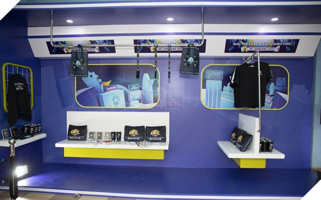 Rộn ràng Chung kết Tổng Giải Thể thao Điện tử Sinh viên UEC Samsung 2022