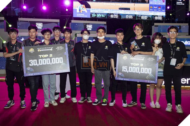 Rộn ràng Chung kết Tổng Giải Thể thao Điện tử Sinh viên UEC Samsung 2022 15