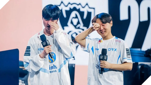 lmht faker chạm trán deft cktg 2022