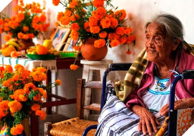 Cụ bà phiên bản đời thật trong phim Coco nhà Disney qua đời  2