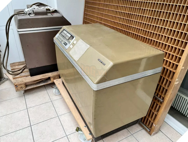 Siêu máy tính "cổ" với cấu hình khủng, được tìm thấy sau gần 10 thập kỷ nằm dưới tầng hầm