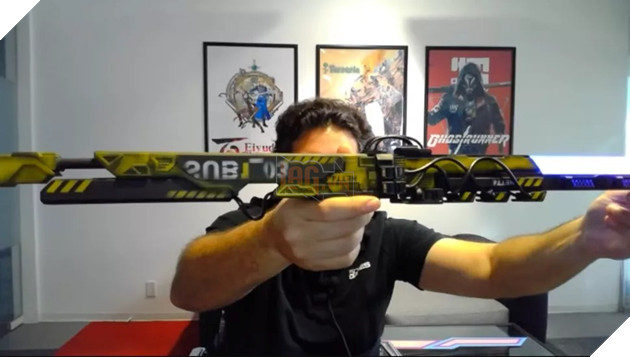 Ghostrunner tổ chức một giải đấu và phần thưởng là một thanh Katana RBG