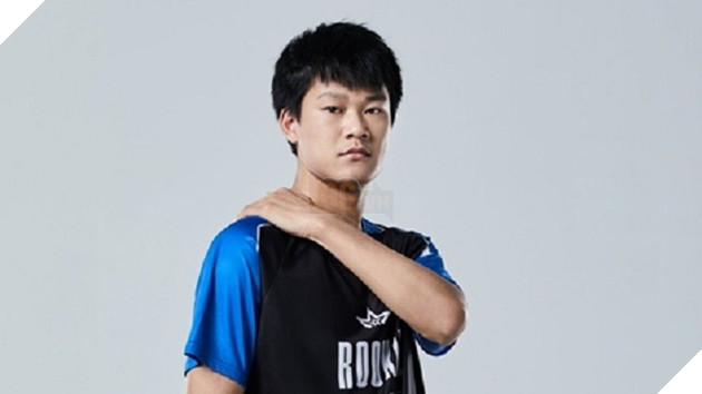 LMHT: Lại thêm một tuyển thủ Trung Quốc tố đội tuyển chủ quản quịt tiền lương