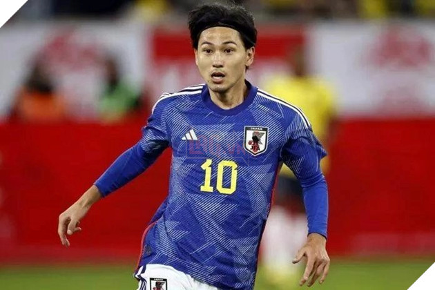 Chiêm ngưỡng sự xinh đẹp của bạn gái nam tiền đạo đội tuyển Nhật Bản tại Word Cup 2022