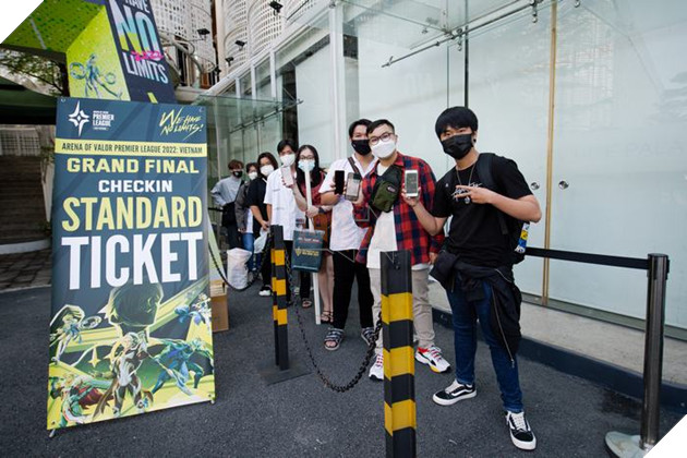 APL 2022: Bầu không khí rộn ràng và háo hức trong ngày thi đấu Bán kết 13