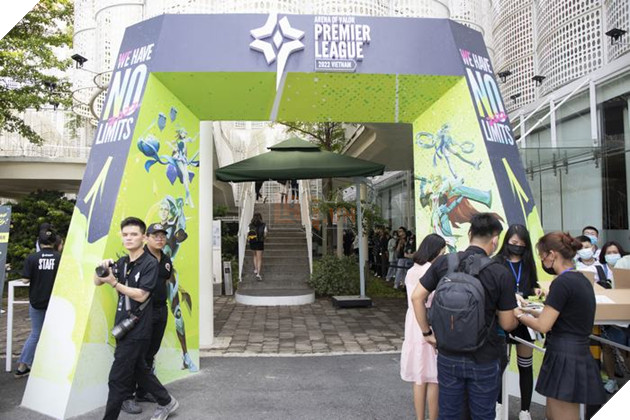 APL 2022: Bầu không khí rộn ràng và háo hức trong ngày thi đấu Bán kết