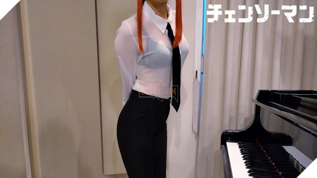 Pan Piano cosplay thành Makima và Người Cưa trong Chainsaw Man
