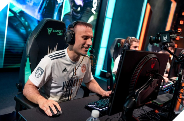 Chuyển nhượng 3