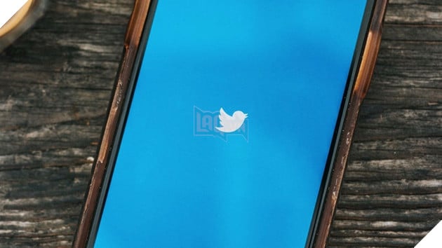 Twitter khôi phục tính năng ngăn chặn tự tử #ThereIsHelp, sau nhiều chỉ trích từ người dùng