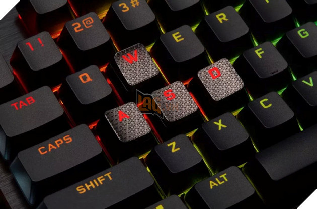 Bàn phím Corsair K100 gặp lỗi tự động gõ phím, khiến nhiều người dùng hoang mang 