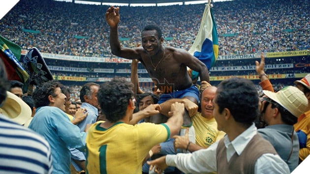 Huyền thoại vua bóng đá Pelé qua đời ở tuổi 82