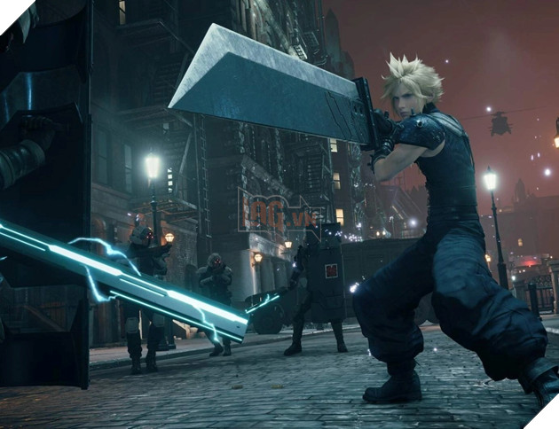 Nam streamer sử dụng hẳn thanh Buster Sword để phá đảo Final Fantasy 7