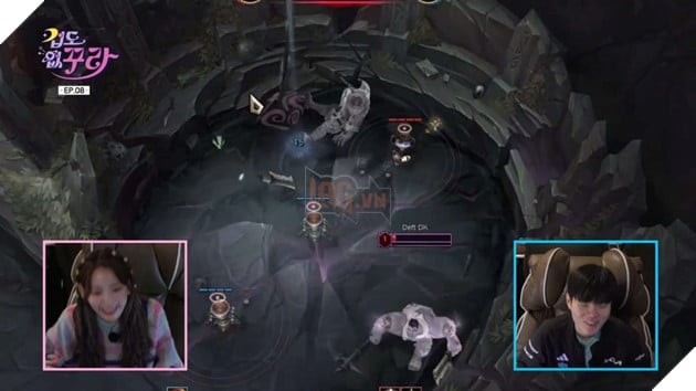 LMHT: Deft tham dự gameshow với nữ thần tượng K-Pop xinh đẹp